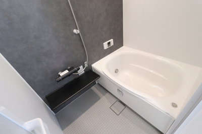 【浴室】 | Cherie Maison明野(ｼｪﾘｰ ﾒｿﾞﾝ) | 102　浴室