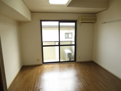 【居間・リビング】 | ヴィブレアトリオ