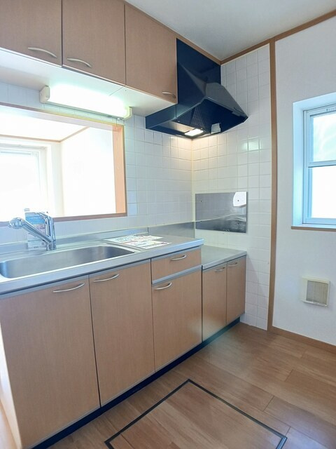 カリーノ・ローザＡの居間・リビング