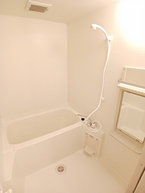 カリーノ・ローザＡの居間・リビング