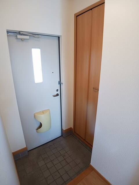 カリーノ・ローザＡの居間・リビング