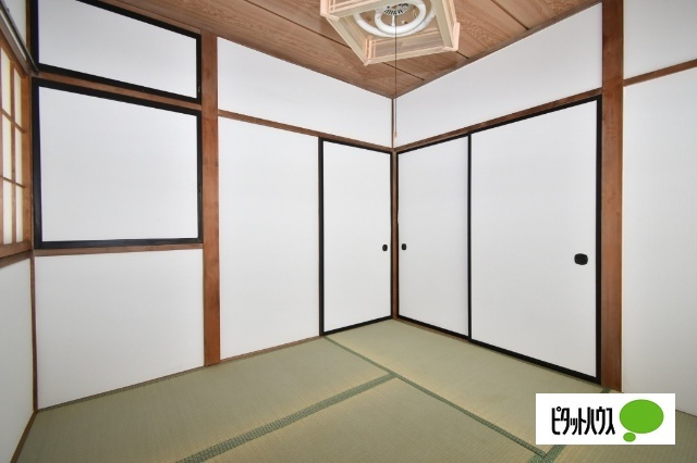 朝倉町戸建のその他|2F和室