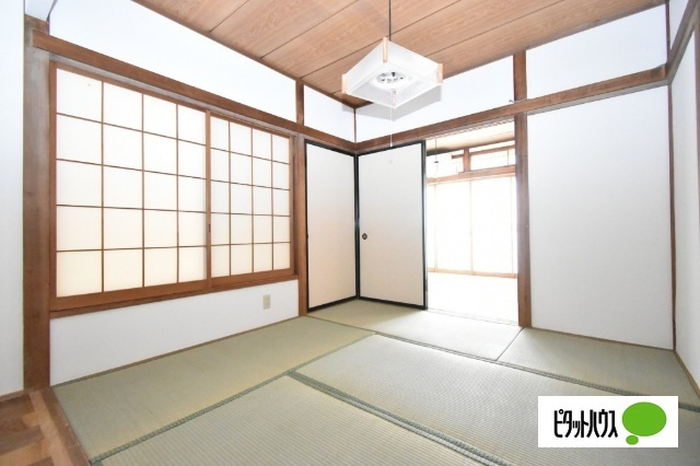 朝倉町戸建のその他|1F和室