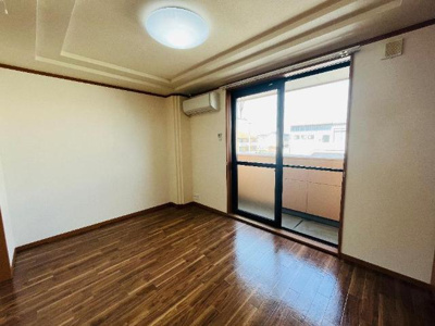 【内装】 | ムーンレインボー | 洋室