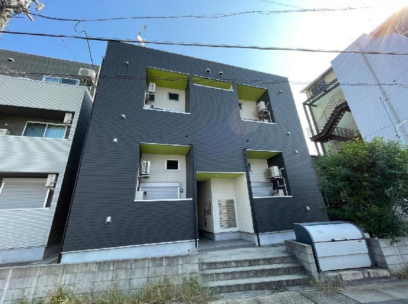 ルミエール十一番町の外観