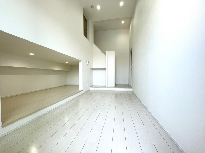 ルミエール十一番町の居間・リビング