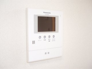 クレアＫの内装|カメラ付インターホン