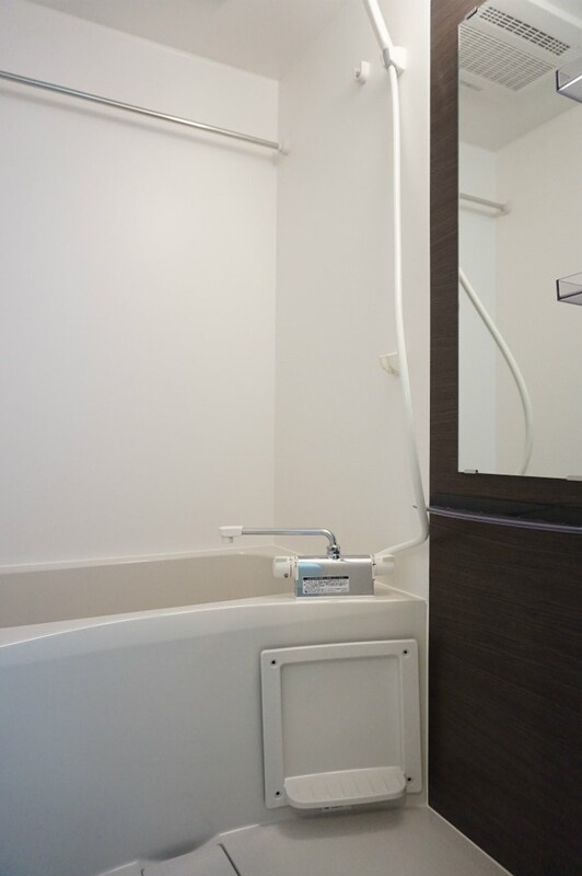 リブリ・西千葉の浴室