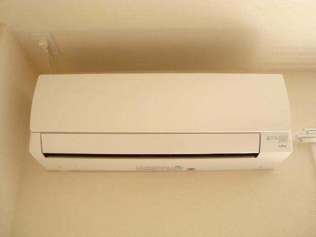 ＳＵＮ　ＨＥＩＭＥ　Ｍ＆Ｈ　Ⅲの設備|エアコンつきです（イメージ）