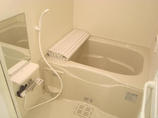 ＳＵＮ　ＨＥＩＭＥ　Ｍ＆Ｈ　Ⅲの浴室|お風呂です（イメージ）