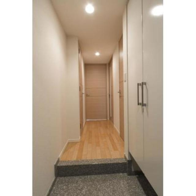 パークキューブ愛宕山タワーの玄関|※写真は同タイプ住戸です。