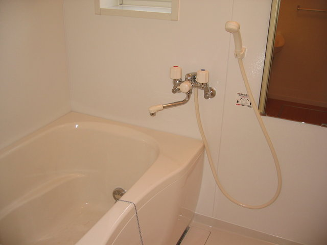 コンフォート東福寺Ｃの居間・リビング