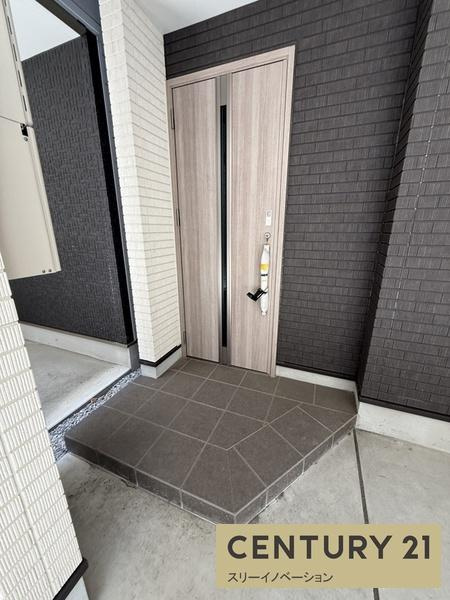 鶴町1丁目新築戸建2号地の玄関