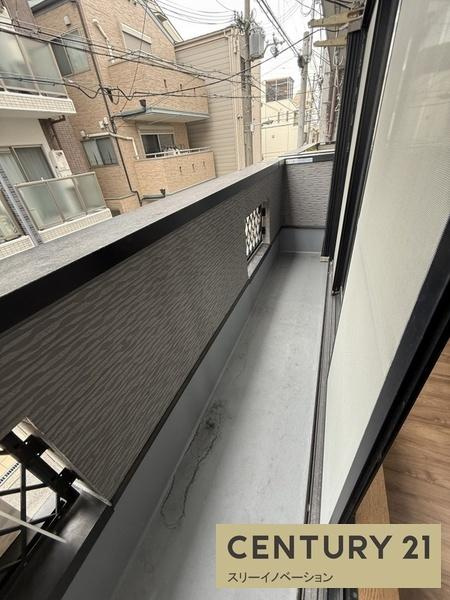 市岡元町２丁目中古戸建のバルコニー