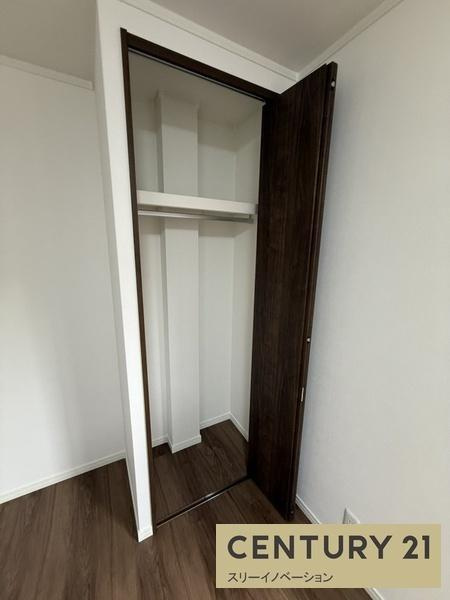 市岡元町２丁目中古戸建の収納