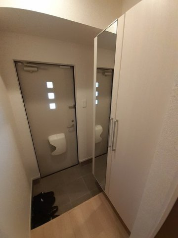 レリーサの玄関