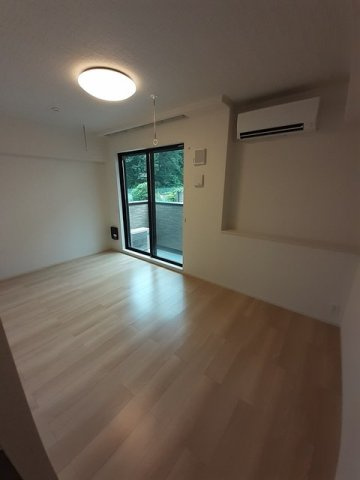 レリーサの居間・リビング