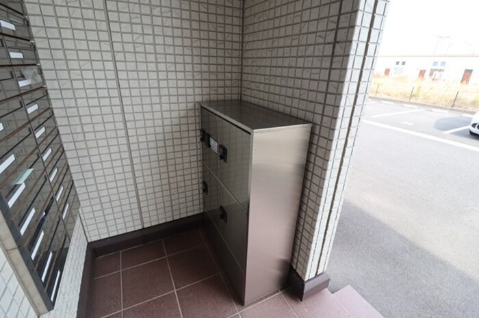 メイプルのその他共用部分|宅配BOX完備