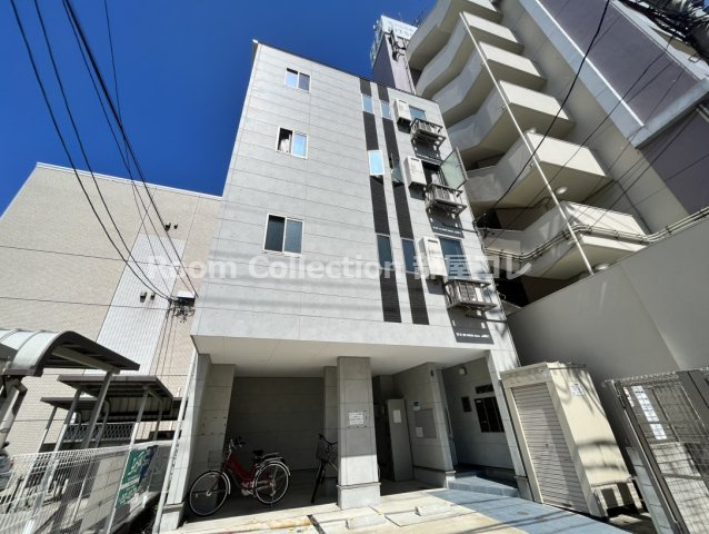 Ceres岩塚駅前B棟