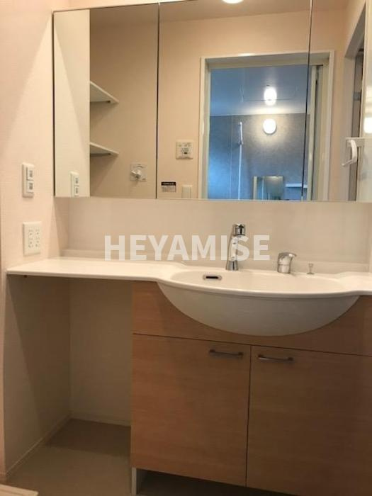 ウィット植松の洗面所