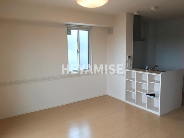 ウィット植松の居間・リビング