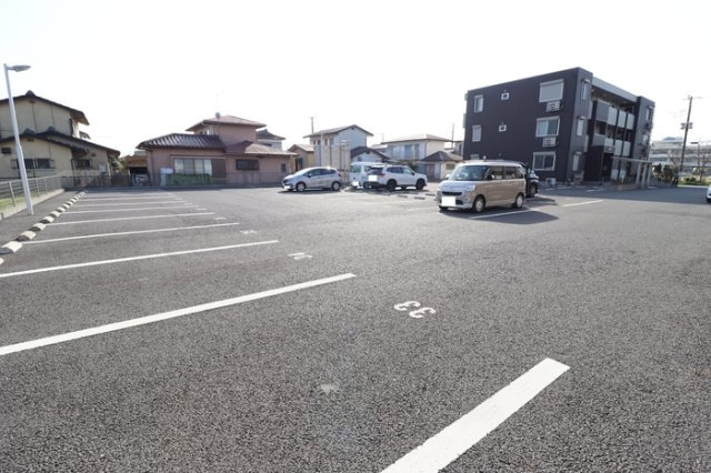 ラ ルーチェ　Bの駐車場|駐車場