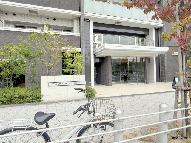 エスリード難波レジデンス　仲介手数料無料のエントランス