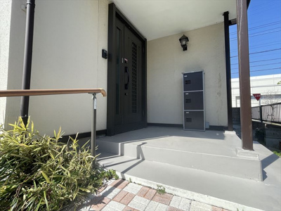 【玄関】 | 椿山貸家