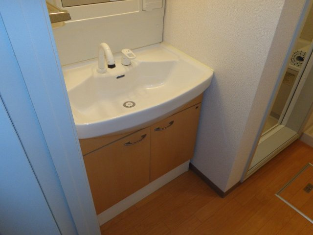 マルベリーＮの洗面所|洗髪洗面化粧台