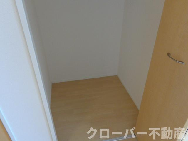 ブルーコスモの収納|クローゼット