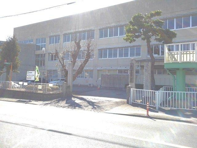 コンフォート県央・Ⅱの周辺|市立金古小学校まで300m
当社、チルホームのHPもご覧ください(^^)/物件情報多数♪
