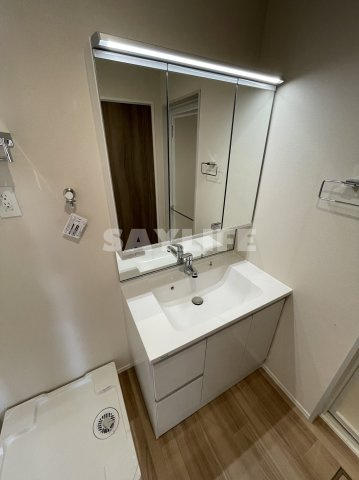 東大阪市足代１丁目ヘーベルメゾンの独立洗面台