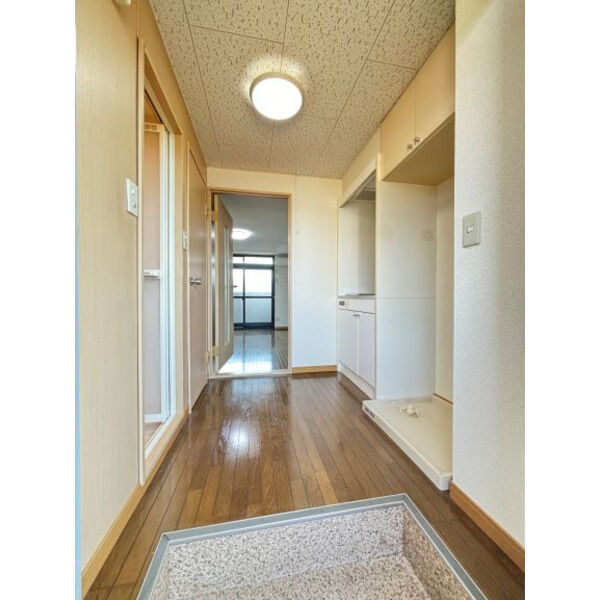 サンシャインの玄関|落ち着いた玄関です