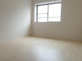 【内装】 | ゼルコバⅡ | 洋室