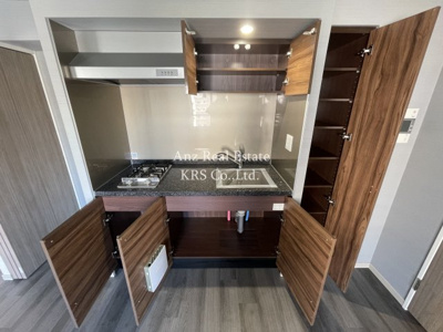 【バルコニー】 | ファーストフィオーレ阿波座アクア | 収納豊富なキッチンはお料理好きの方に人気です☆