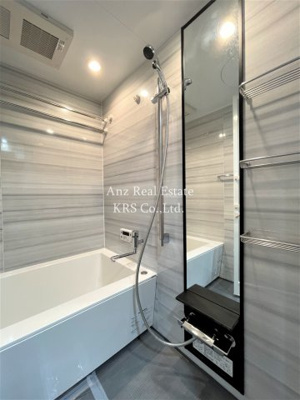 【浴室】 | ファーストフィオーレ阿波座アクア | 雨の日でも安心して洗濯物が干せる浴室乾燥機付き♪