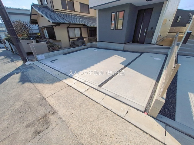 KEIAI GRACEほら貝1期の駐車場