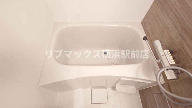 【浴室】コンフォリア・リヴ横浜平沼