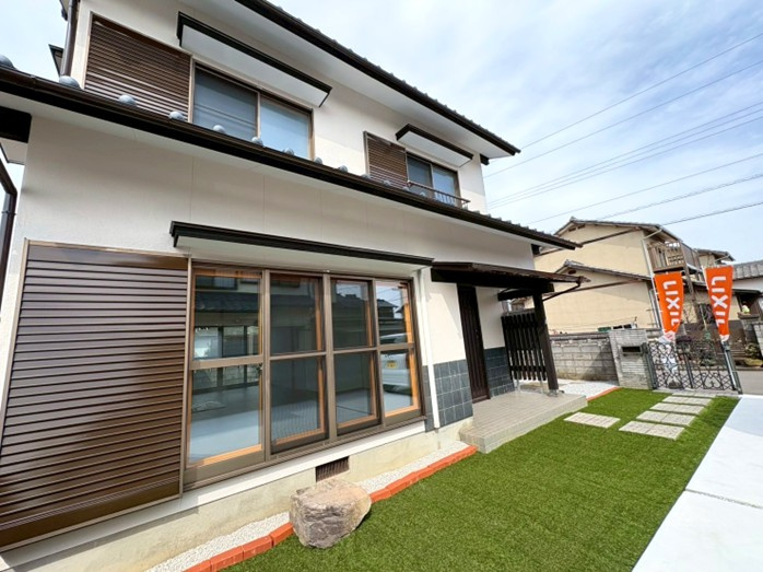 神前リノベーション戸建の外観|オープン外構