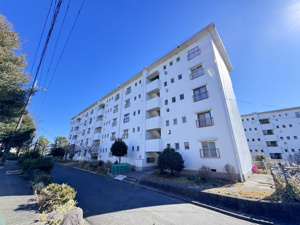 ガーデン山住宅団地9号棟の画像