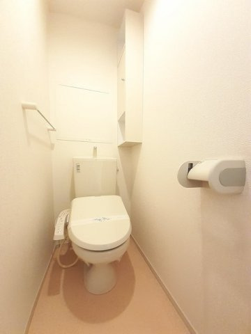 プルメリアＢのトイレ