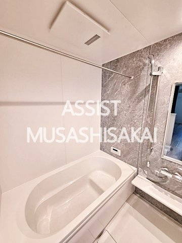 D-comodo関前の浴室