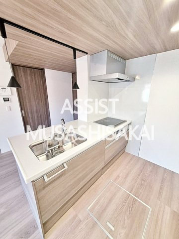 D-comodo関前のキッチン