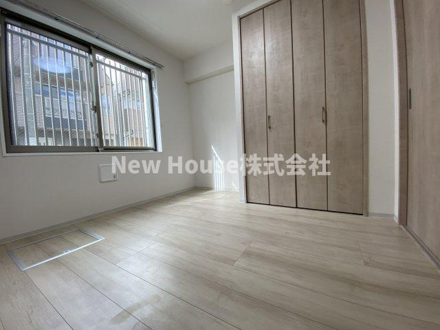 Aglaia要町の洋室