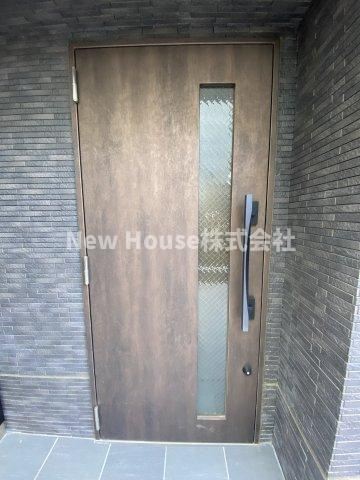 Aglaia要町のエントランス