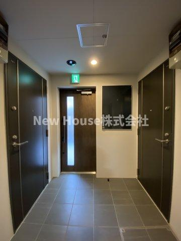 Aglaia要町のロビー