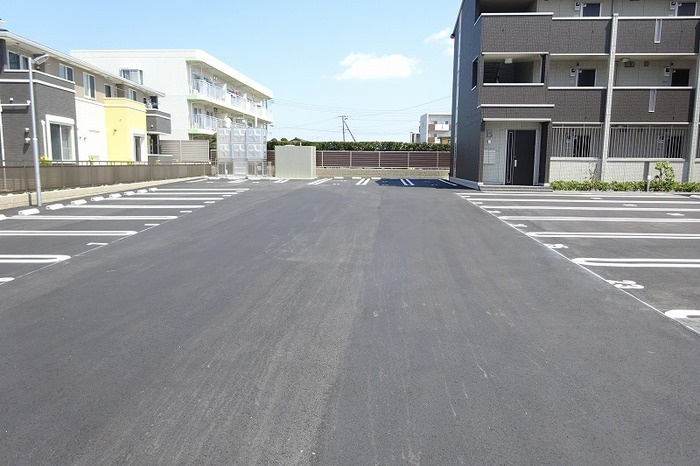 ラ・ドルチェヴィータ　Ｂの駐車場|駐車場