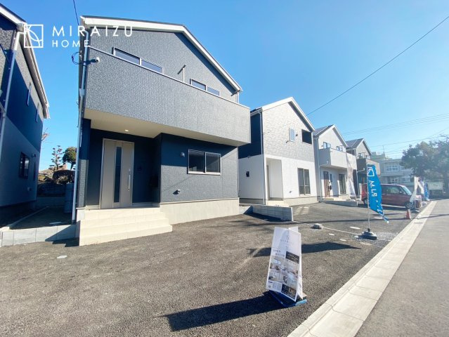 【外観】 | 日当たりの良いお家は嬉しいですよね。それぞれ価値観が分かれる箇所です、実際に内覧して日当たりの心地よさをご体感下さいね♪