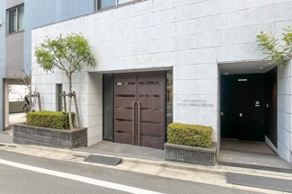 【エントランス】