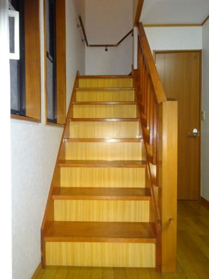  | 稲毛東5丁目戸建 | 階段